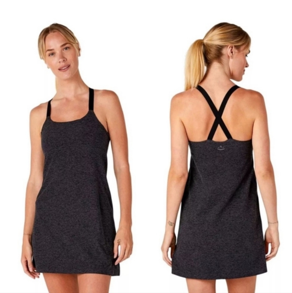 Beyond Yoga Spacedye Move It Active Dress in Black Charcoal With Shorts Sz XL